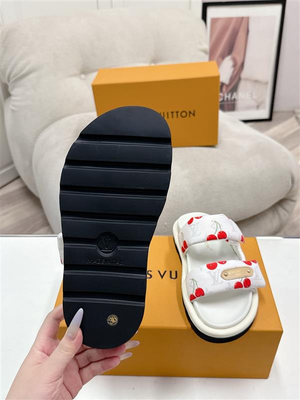 20251128184547560 190